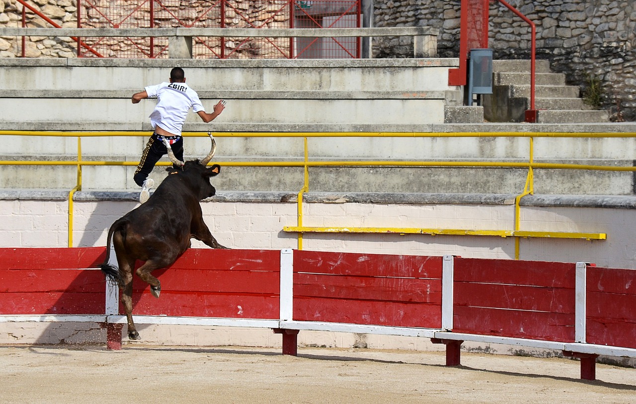 与防守